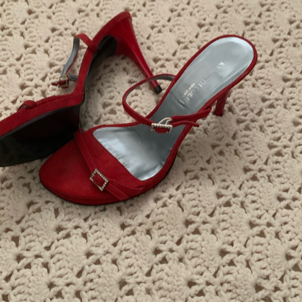 Kenneth Cole new heels